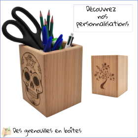 Pot à crayons en bois. Fabrication artisanale. Des grenouilles en boites, fabrication françaises