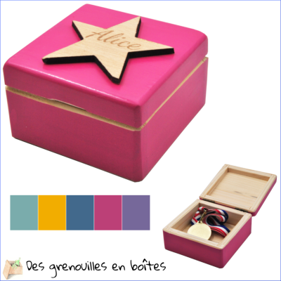 Petite boîte en bois peinte à la main Sitelle,  France